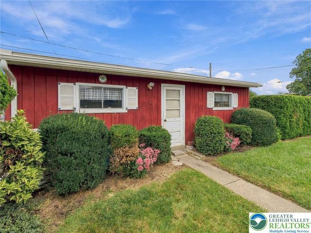 1 North 9th, Coplay Boro, PA 18037