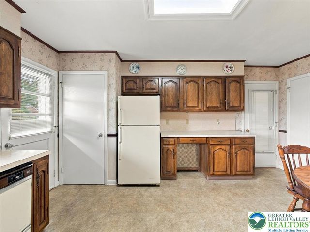 1 North 9th, Coplay Boro, PA 18037
