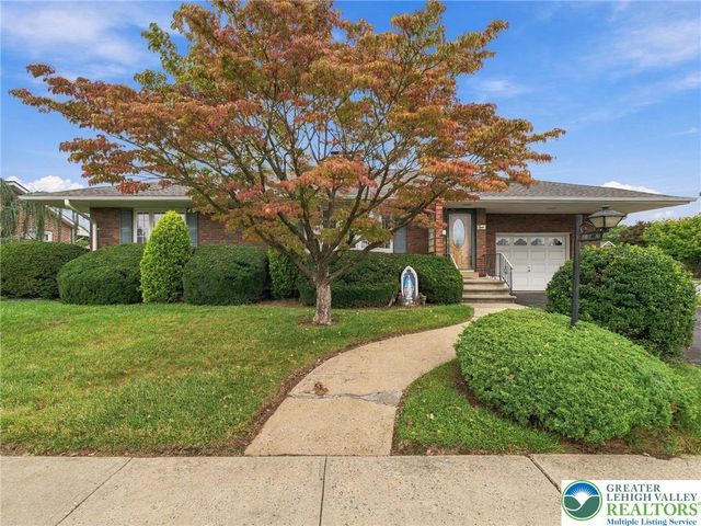 1 North 9th, Coplay Boro, PA 18037