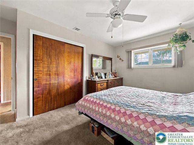 1 North 9th, Coplay Boro, PA 18037
