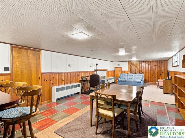 1 North 9th, Coplay Boro, PA 18037