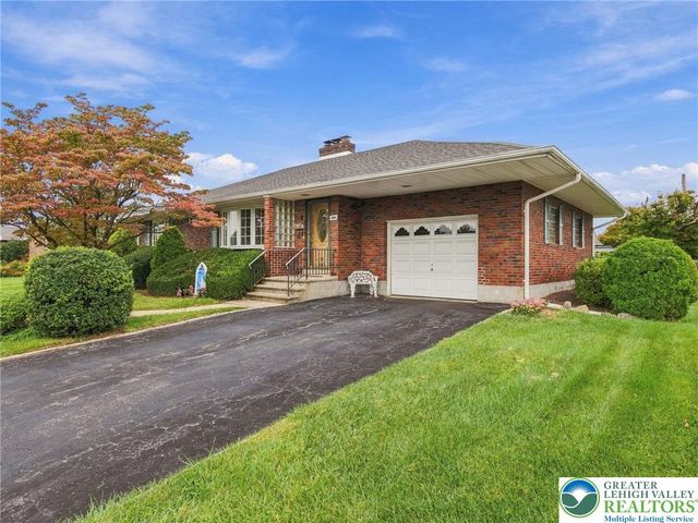 1 North 9th, Coplay Boro, PA 18037