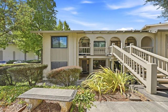 5488 Cribari Green, San Jose, CA 95135