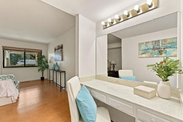 5488 Cribari Green, San Jose, CA 95135
