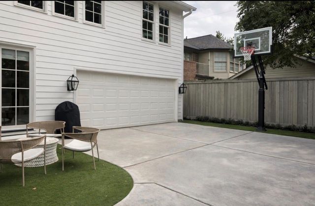 3605 Rice Boulevard, Houston, TX 77005