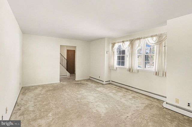 180 8TH AVE, Collegeville, PA 19426