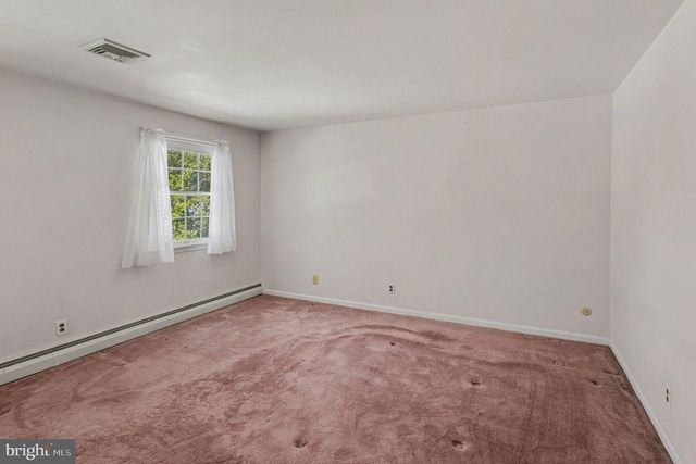 180 8TH AVE, Collegeville, PA 19426