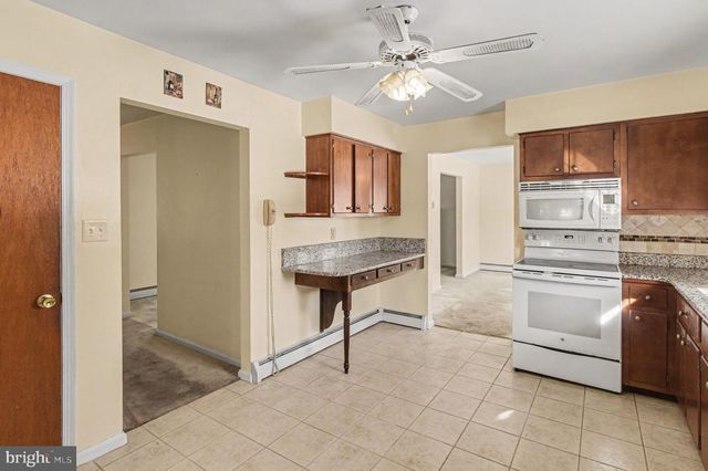 180 8TH AVE, Collegeville, PA 19426