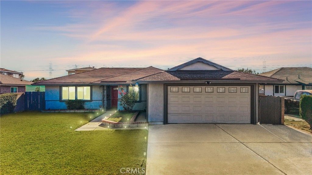 Image 2 of property listing at 19103 Galway, Carson, CA 90746