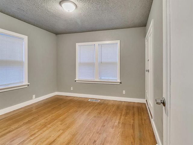 2033 NW 31st Terrace, Oklahoma City, OK 73118