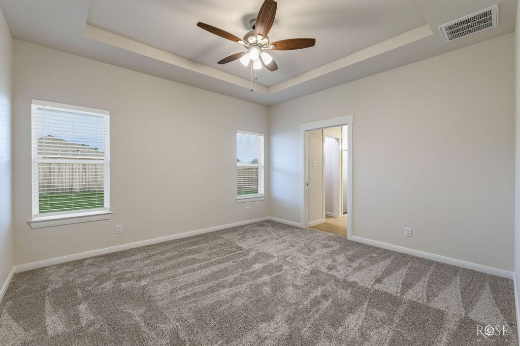 Image 11 of property listing at 3025 Walnut Hill Drive, San Angelo, TX 76904