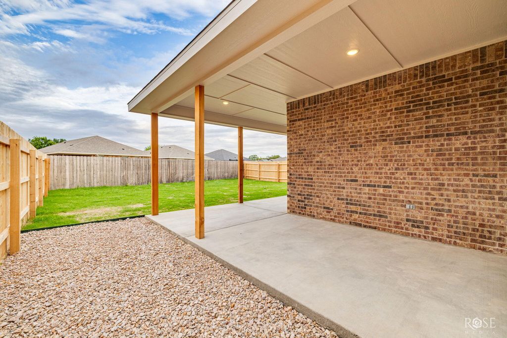 Image 18 of property listing at 3025 Walnut Hill Drive, San Angelo, TX 76904