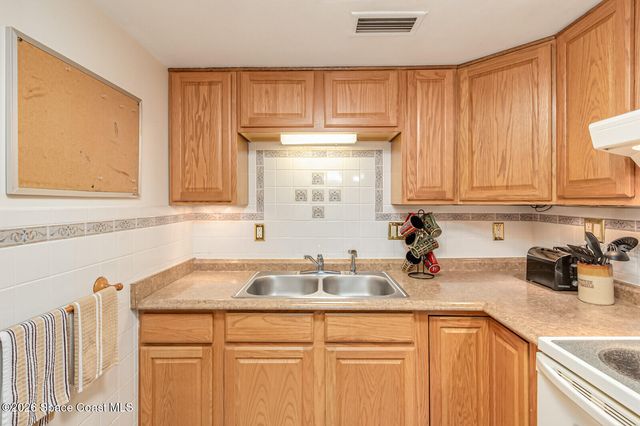 4800 Ocean Beach Boulevard 123, Cocoa Beach, FL 32931