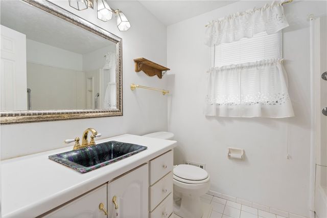 755 Tanya Cir, Webster, NY 14580