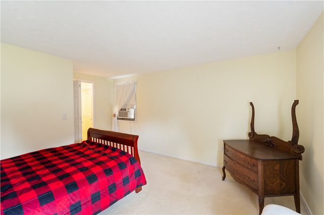 755 Tanya Cir, Webster, NY 14580