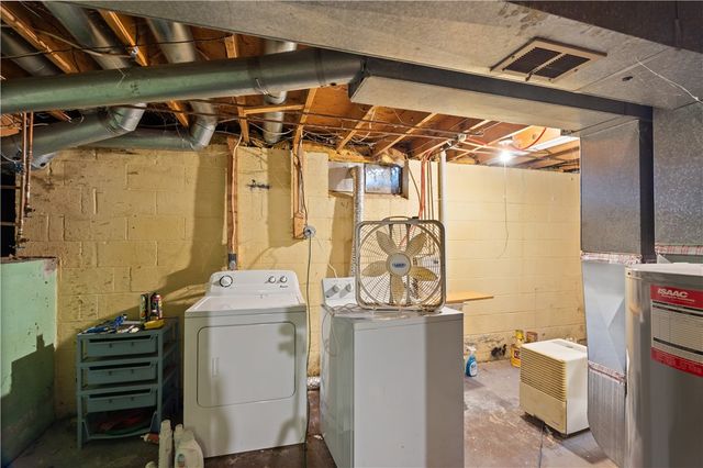 755 Tanya Cir, Webster, NY 14580