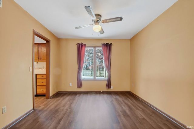 7815 Sunderland Drive, Fort Wayne, IN 46835