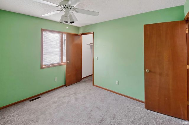 7815 Sunderland Drive, Fort Wayne, IN 46835