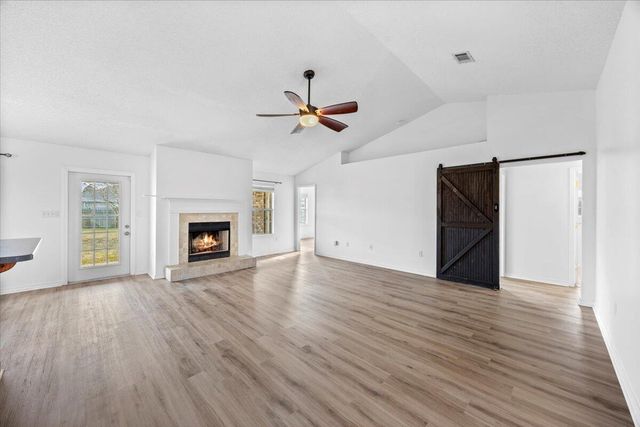 9655 Parker Lake Circle, Navarre, FL 32566