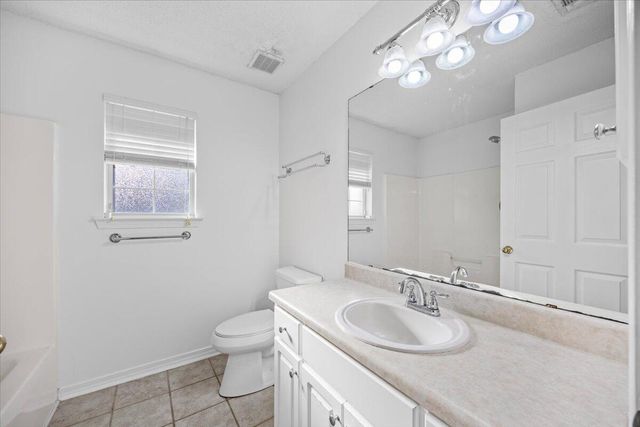 9655 Parker Lake Circle, Navarre, FL 32566