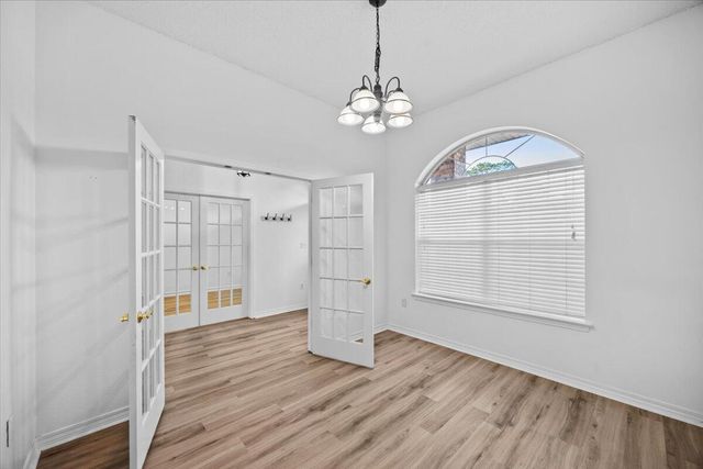 9655 Parker Lake Circle, Navarre, FL 32566