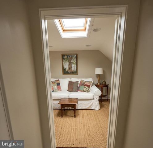 1900 RUXTON RD, Towson, MD 21204