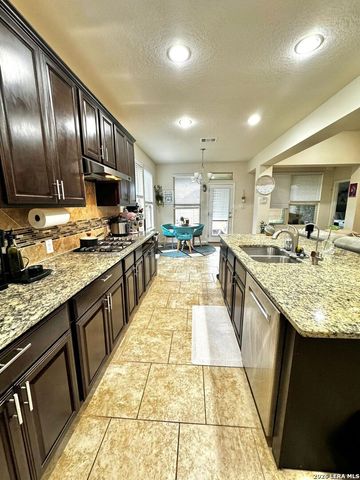 7631 McKinney Hills, San Antonio, TX 78254