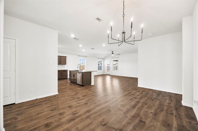 501 Farmhouse Lane, Josephine, TX 75189