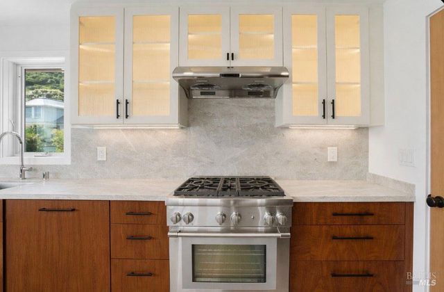 416 Richardson St, Sausalito, CA 94965
