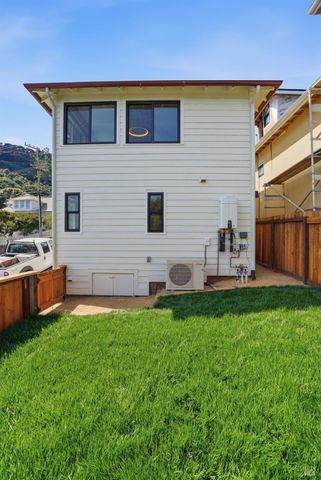 416 Richardson St, Sausalito, CA 94965