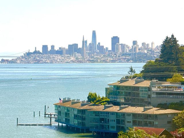 416 Richardson St, Sausalito, CA 94965