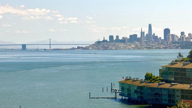 416 Richardson St, Sausalito, CA 94965