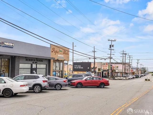 2036 Noriega Street, San Francisco, CA 94122