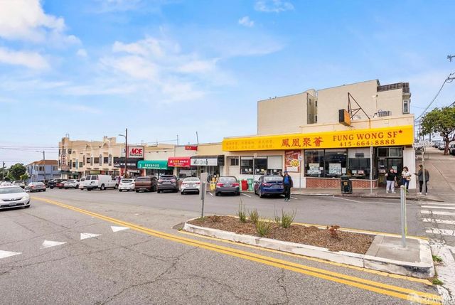 2036 Noriega Street, San Francisco, CA 94122