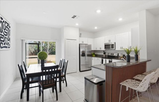 10336 TRUMPET HONEYSUCKLE WAY, San Antonio, FL 33576