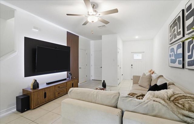 10336 TRUMPET HONEYSUCKLE WAY, San Antonio, FL 33576