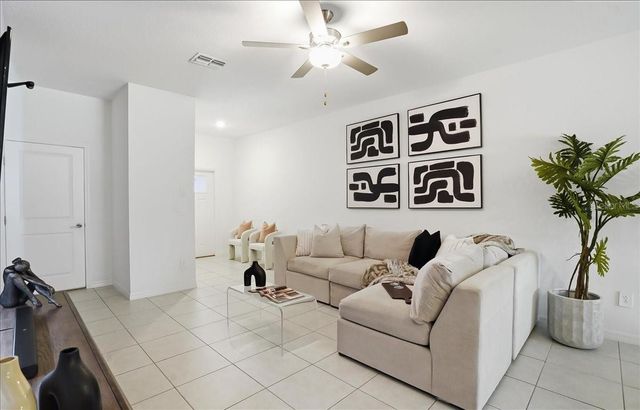 10336 TRUMPET HONEYSUCKLE WAY, San Antonio, FL 33576