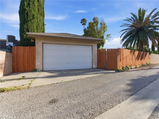 16455 Ludlow Street, Granada Hills, CA 91344