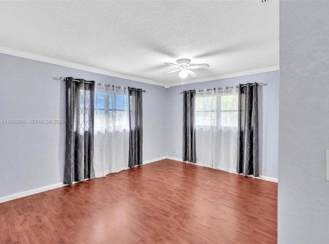 4731 NW 10th Court 316, Plantation, FL 33313