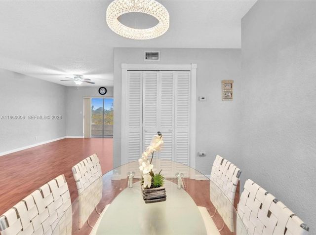4731 NW 10th Court 316, Plantation, FL 33313