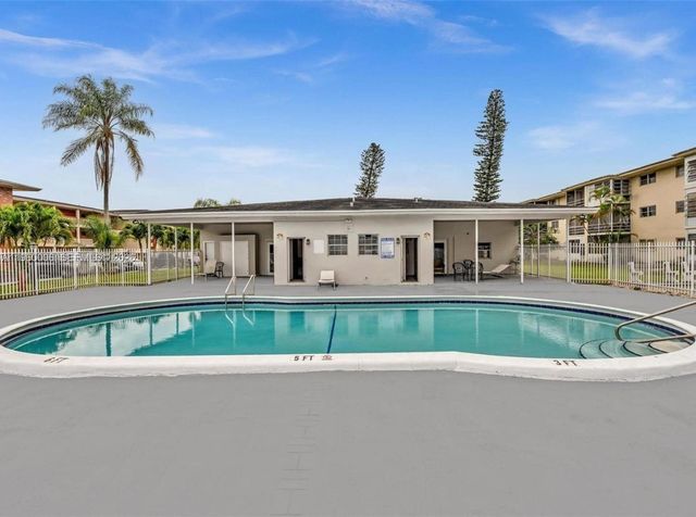 4731 NW 10th Court 316, Plantation, FL 33313