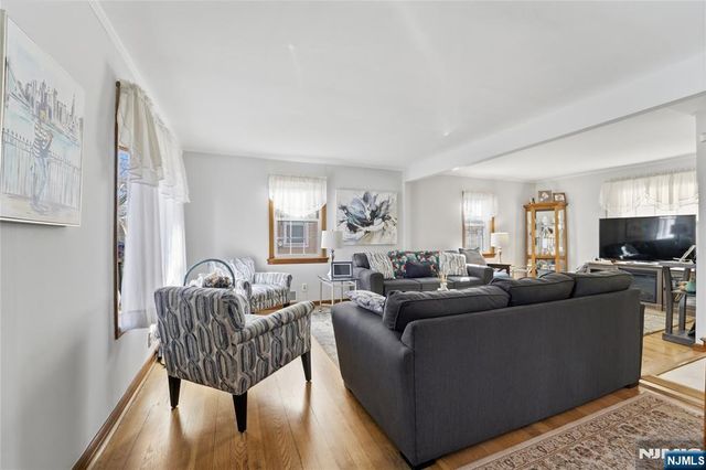 21 Park Place, Kearny, NJ 07032