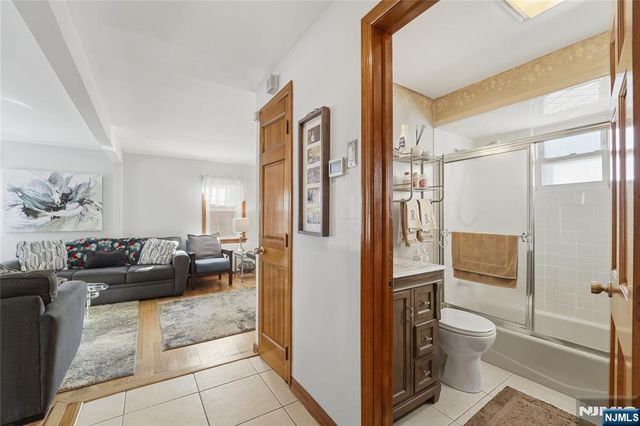 21 Park Place, Kearny, NJ 07032