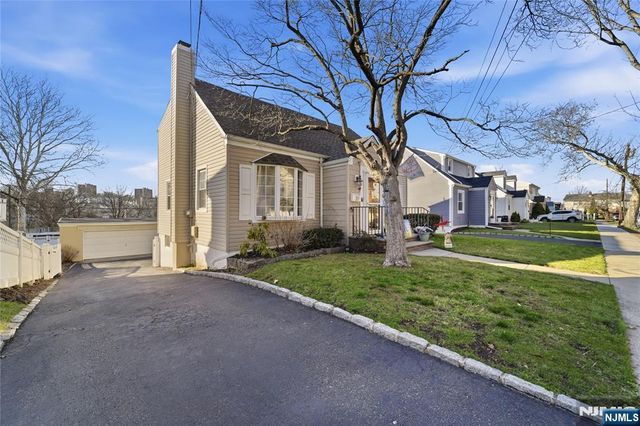 21 Park Place, Kearny, NJ 07032