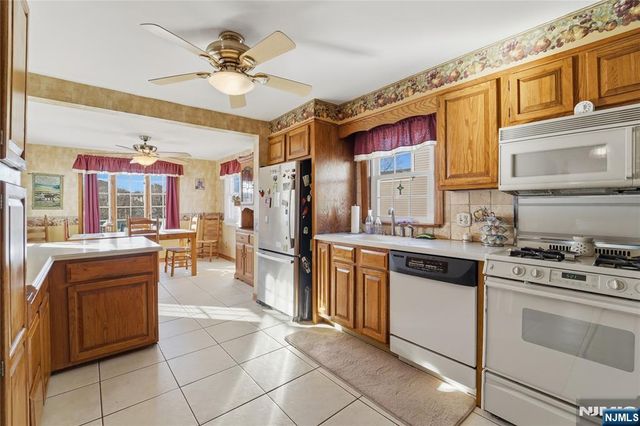 21 Park Place, Kearny, NJ 07032