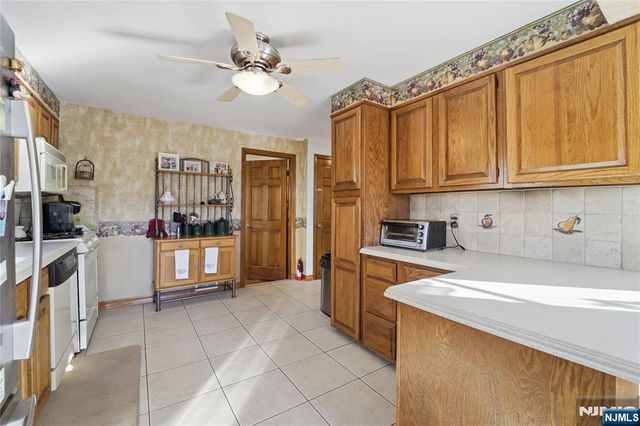 21 Park Place, Kearny, NJ 07032