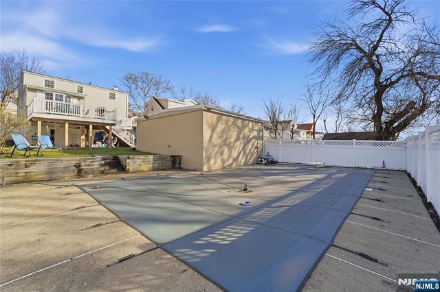 21 Park Place, Kearny, NJ 07032