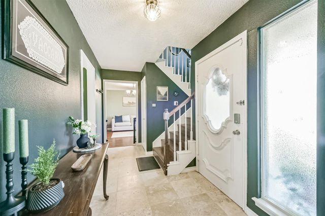 14902 Aspen Hills Drive, Houston, TX 77062