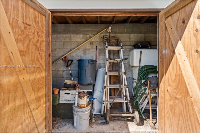 5730 SW 42nd Ter, South Miami, FL 33155