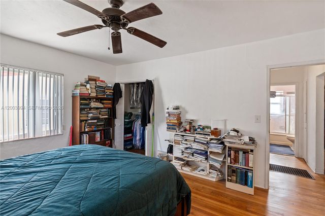 5730 SW 42nd Ter, South Miami, FL 33155